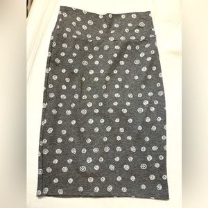 LuLaRoe | Grey with Off-white Asymmetrical Polka Dots Cassie Skirt | XS